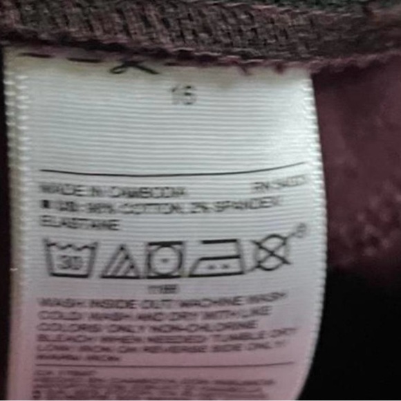 Old Navy Women's Dark Purple Pants with Elastic - Picture 3 of 4